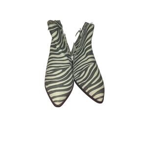 NWT WORTHINGTON BROOKDALE ZEBRA ANKLE BOOTIES MEMORY FOAM INNER SOLE SZ 9.5M $75